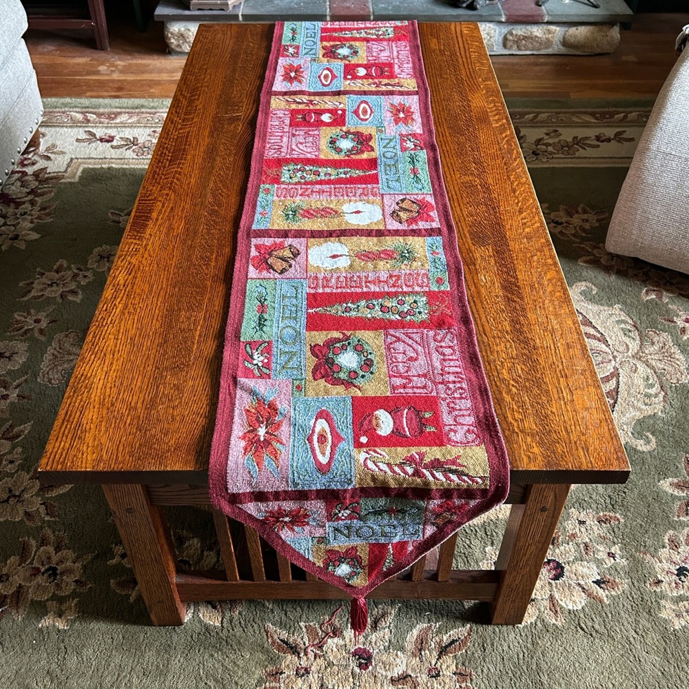 Vintage Natco Christmas Tapestry Table Runner Tassel Santa Tree Noel Red Festive